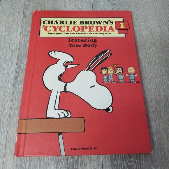 Charlie Brown's 'Cyclopedia 1-4 - Picture 8 of 10